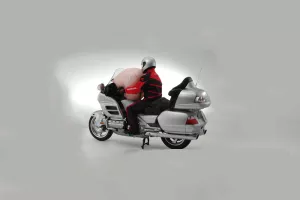 capa noticia Além da Gold Wing: Honda trabalha em novo airbag para motos