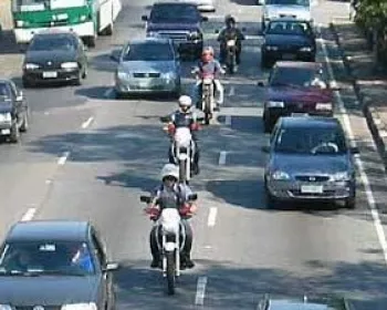 Câmara rejeita proibição do tráfego de motos nos “corredores”