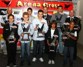 Arena Cross e Racing Festival premiam campeões da temporada 2011