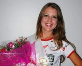 Jenifer Kath é eleita Garota Cross do Brasileiro de MX