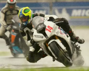 Lucas Barros se surpreende com resultados no Moto 1000 GP 2012