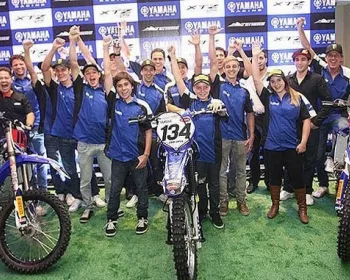 Yamaha Grupo Geração apresenta equipe para 2013