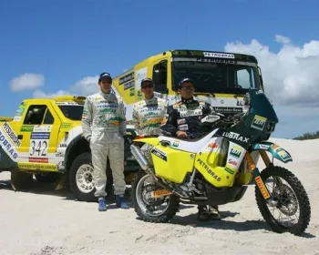 Após 16 anos, André Azevedo volta a competir de moto