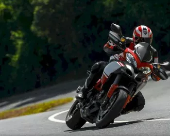 Ducati apresenta série Multistrada 2014