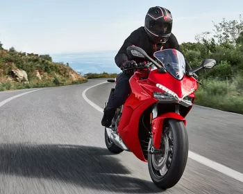 Ducati Supersport S chegará com 113 cv e por R$ 63,9 mil