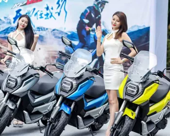 Briga de scooter aventureiros: ADV 150 tem novo rival chinês