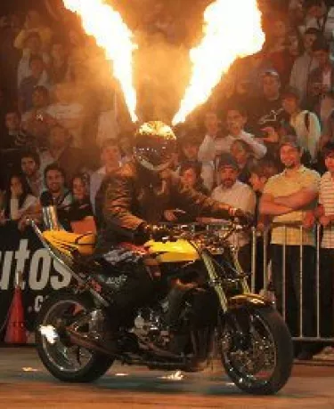 Alto Giro Show é atração no Prado Moto Rock