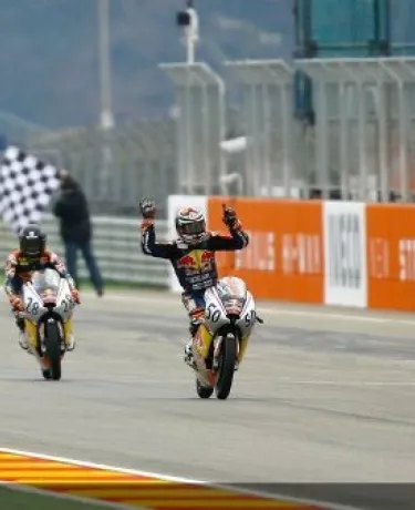 Alt vence a Red Bull MotoGP Rookies Cup de 2012