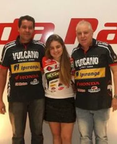 Stefany Serrão renova com a equipe Vulcano Ipiranga IMS