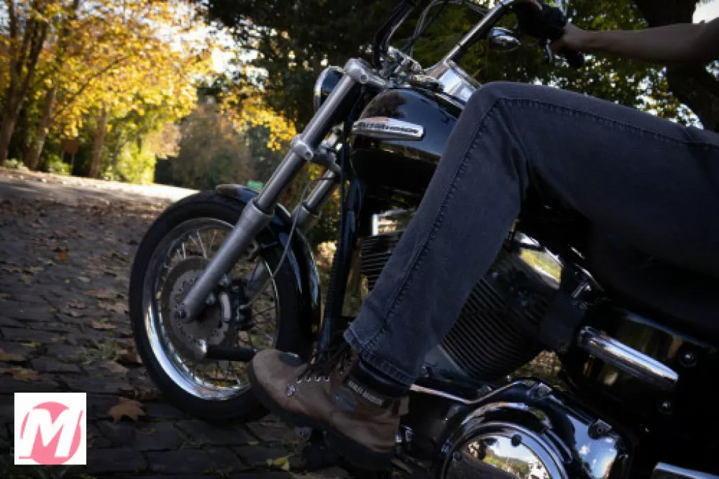 Imagens anúncio Harley-Davidson Softail FXDR Softail FXDR