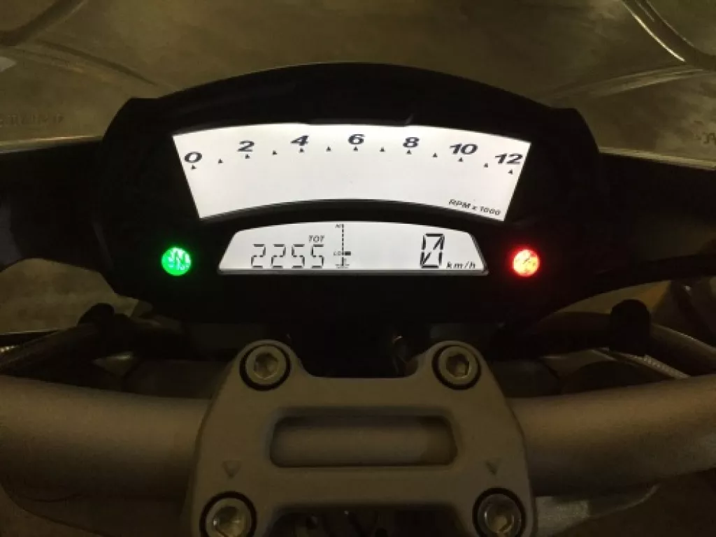 Imagens anúncio Ducati Monster 1100 Monster 1100