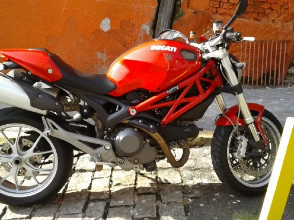 Imagens anúncio Ducati Monster 1100 Monster 1100