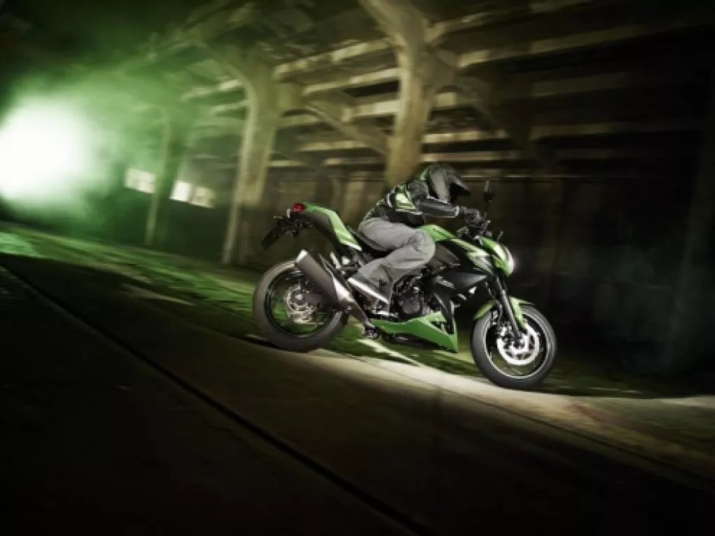 Imagens anúncio Kawasaki Z 300 Z 300
