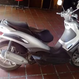 Imagens anúncio Piaggio Beverly 250 Beverly 250 (Scooter)
