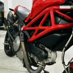 Imagens anúncio Ducati Monster Monster 796