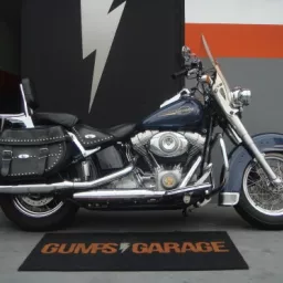 Imagens anúncio Harley-Davidson Softail Heritage Softail