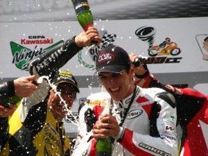 Danilo Andric: recorde e vitória na segunda etapa do Pirelli Mobil Superbike
