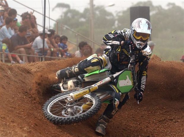 Foto: Marronzinho ‚ o atual bicampeÆo brasileiro de motocross
