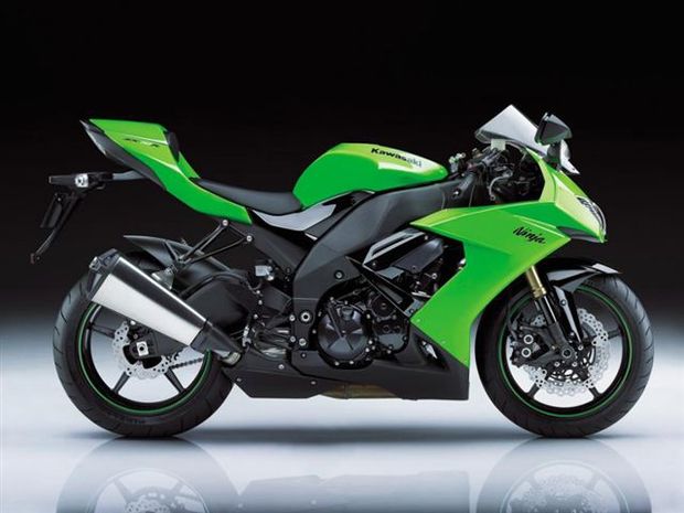 Notas internacionais: Suzuki mini DR,  norte-americano de Motocross e Kawasaki ZX-10R