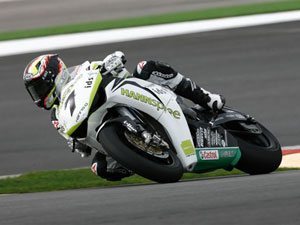 Foto: Carlos Checa, piloto Honda no Mundial de Superbike. Primeira etapa será disputada neste final de semana, em Philip Island, na Austrália