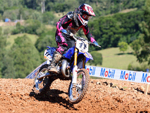 Stefany busca recuperação no Campeonato Brasileiro de Motocross