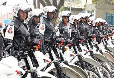 Governo entrega 320 motocicletas para a Polícia Militar