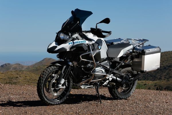 A BMW R1200 GS Adventure tem acessórios originais que agregam mais personalidade à moto