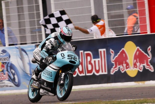 Danny Kent vence o Grande Prêmio da Argentina - Moto3™