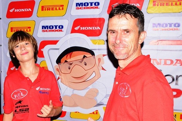 O campeão de 2014, Renzo Ferreira, com o pai Brendon Fahl