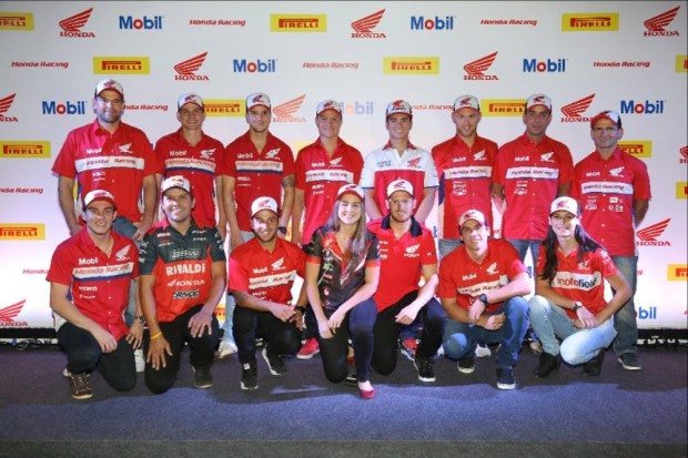 A Honda Racing comemora um ano repleto de bons resultados - foto: Caio Mattos