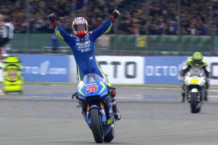 Maverick Vinãles leva Suzuki à sua primeira vitória desde o seu retorno à MotoGP