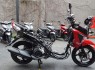 Branca, vermelha e cinza: nas lojas na segunda quinzena de outubro por R$ 7.990,00 e um bom pacote para atrair novos motociclistas