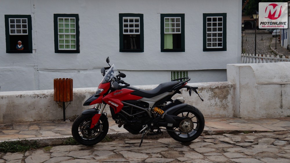 Teste Ducati Hyperstrada – o nome não é exagero