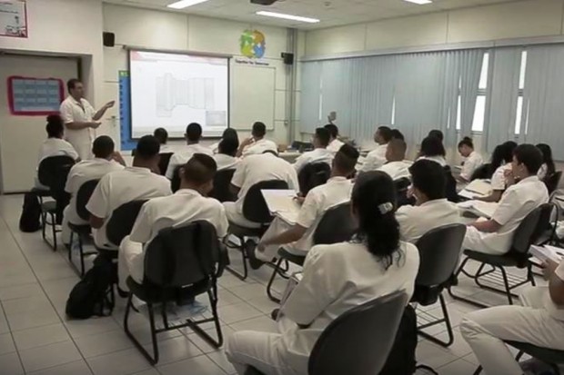 Quase 200 jovens já foram formados pelo Centro de Treinamento Profissional da Honda no Recife