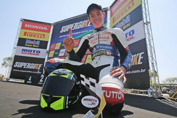 Aos 14 anos, um sonho: correr o mundial de MotoGP. Jejum de anos sem um brasileiro na MotoGP, desde a saída de Alex Barros, pode ser quebrado por Meikon Kawakami