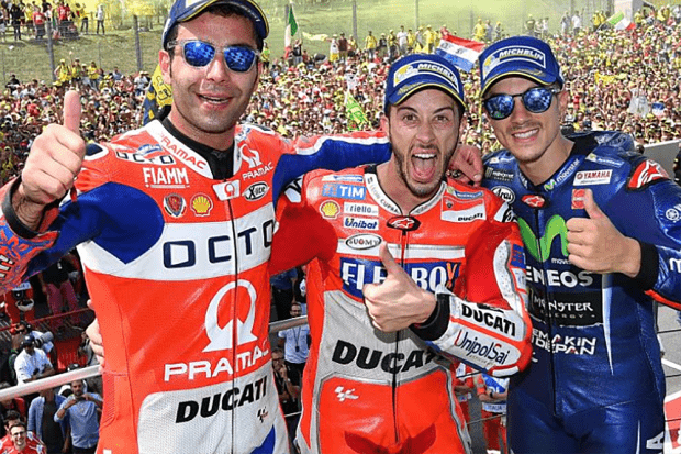 Na MotoGP, vitória para Dovizioso, com Viñales em segundo e Petrucci em terceiro. Na Moto2 e Moto3, mais italianos comemorando o primeiro lugar: Mattia Pasini e Andrea Migno 