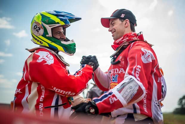 Dobradinha da Honda Racing, com Jean em primeiro e Gregorio Caselani (campeão em 2016) em segundo