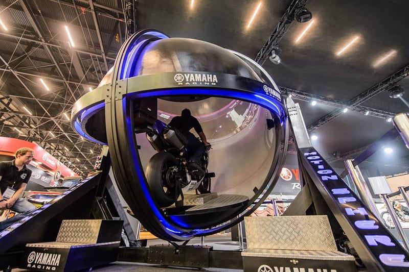 Yamaha Motion Sphere proporcionou a experiência de acelerar uma R1 na pista