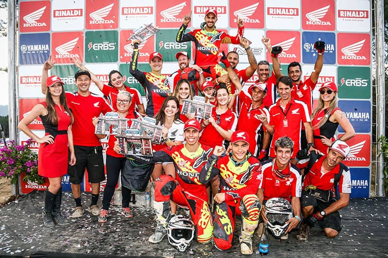Equipe Honda Racing faturou importantes vitórias na segunda etapa do Brasileiro de Motocross. Foto: Gaspar Nóbrega/Mundo Press