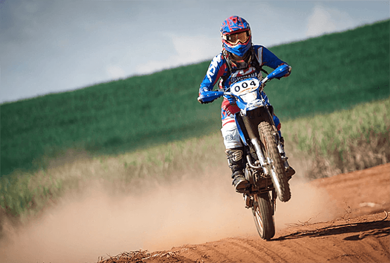 A Yamaha TT-R 230 abre nossa lista das cinco motos off road mais baratas do Brasil