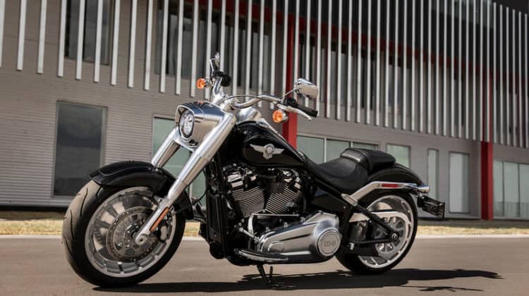 Harley-Davidson tem Fat Boy com até R$ 7.200 de desconto