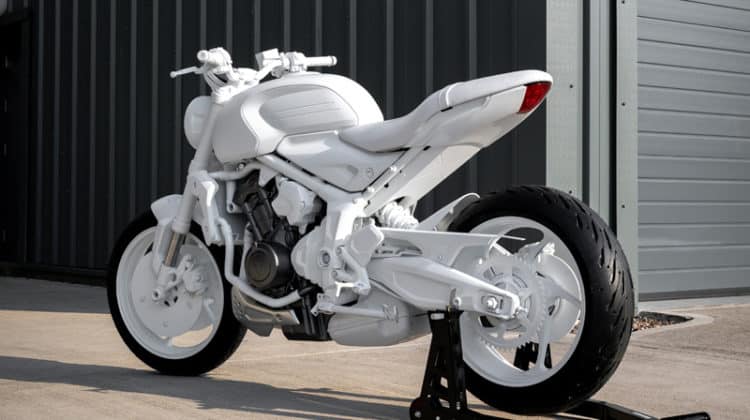 Triumph Trident: protótipo mostra moto ‘de entrada’ da marca