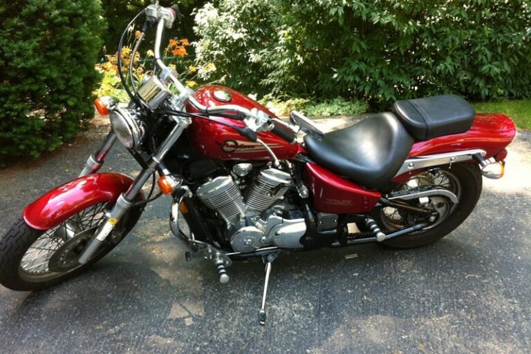 Review Honda Shadow 600 ficha técnica, consumo e mais