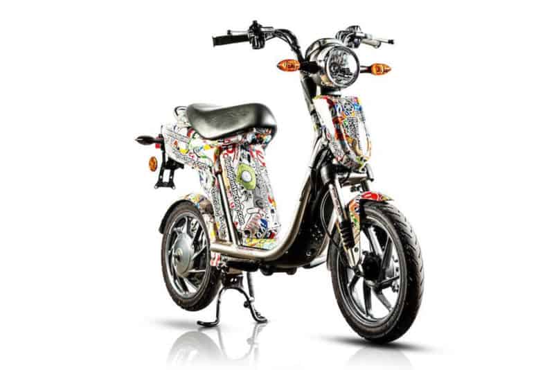 Yamaha EC 03 scooter