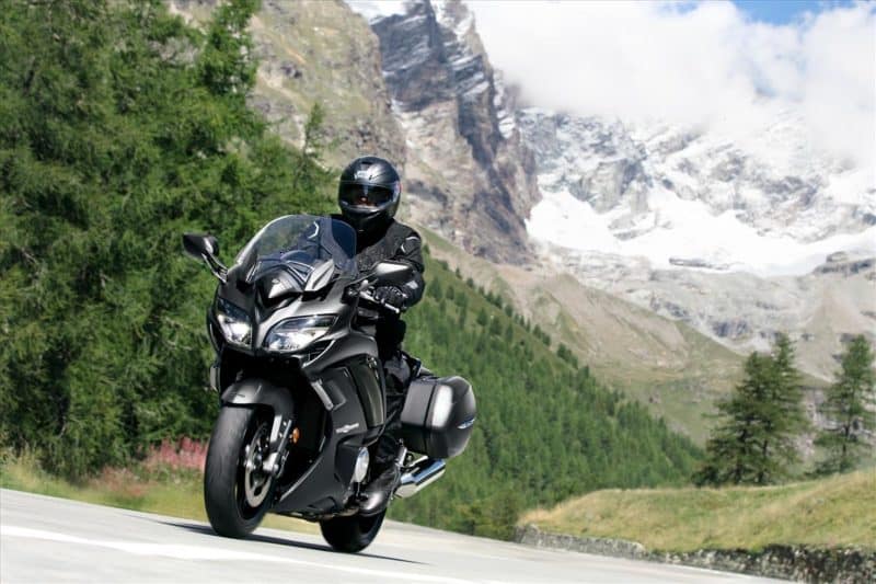 motos yamaha 2021 - FJR 1300 2021