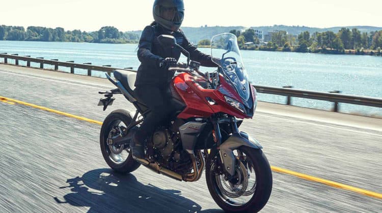 Comprar uma moto Triumph está mais fácil em junho; veja promoção