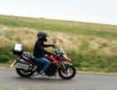 Fabricante inglesa lança moto para aventureiros iniciantes