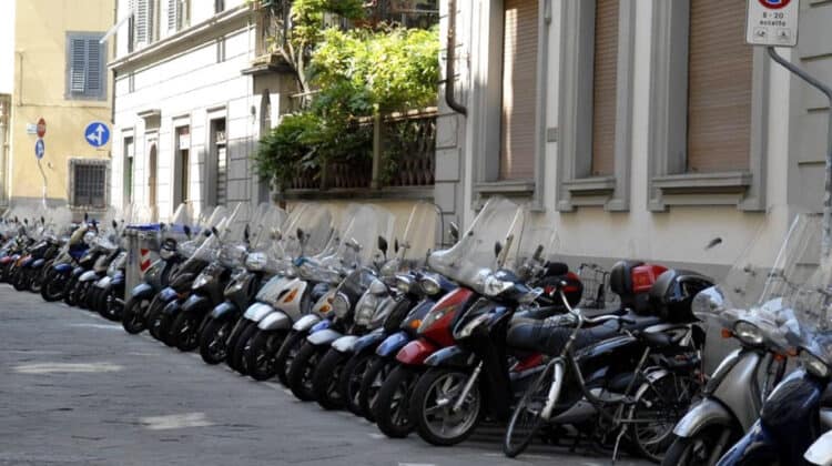 Sozinho, Brasil vende mais motos que Europa; compare