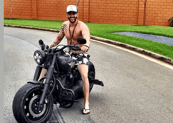 As motos de Gusttavo Lima: 5 escândalos que o cantor já pilotou