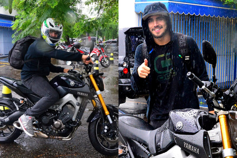 ator caio castro andando de moto na chuva
